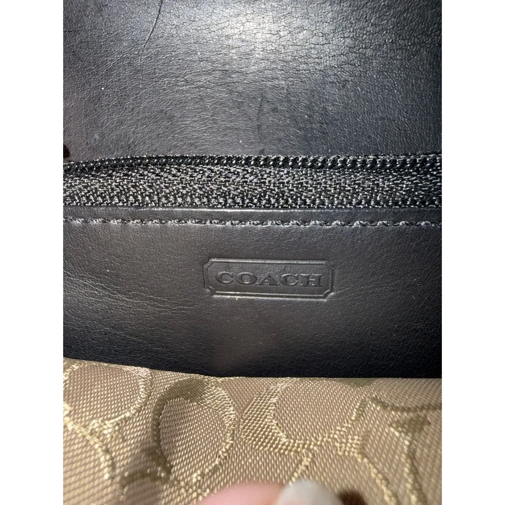 Coach Mini Wallet Keychain Women OS Black Good Leather Contrast Stitch Bifold‎
